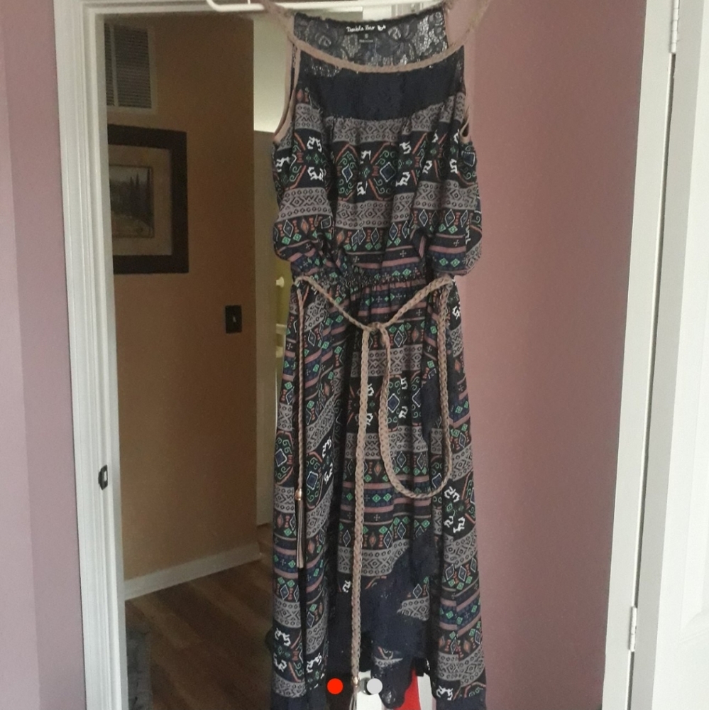 Tribal print dress with belt